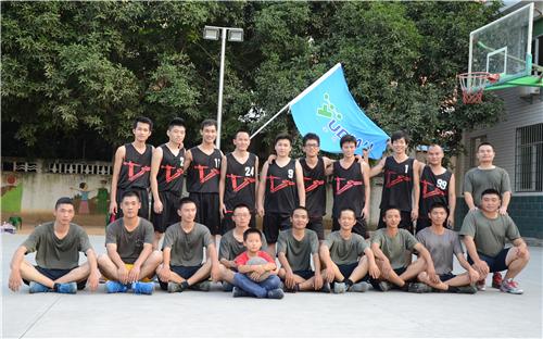 宇电自动化与厦门73151炮兵部队举行篮球友谊赛