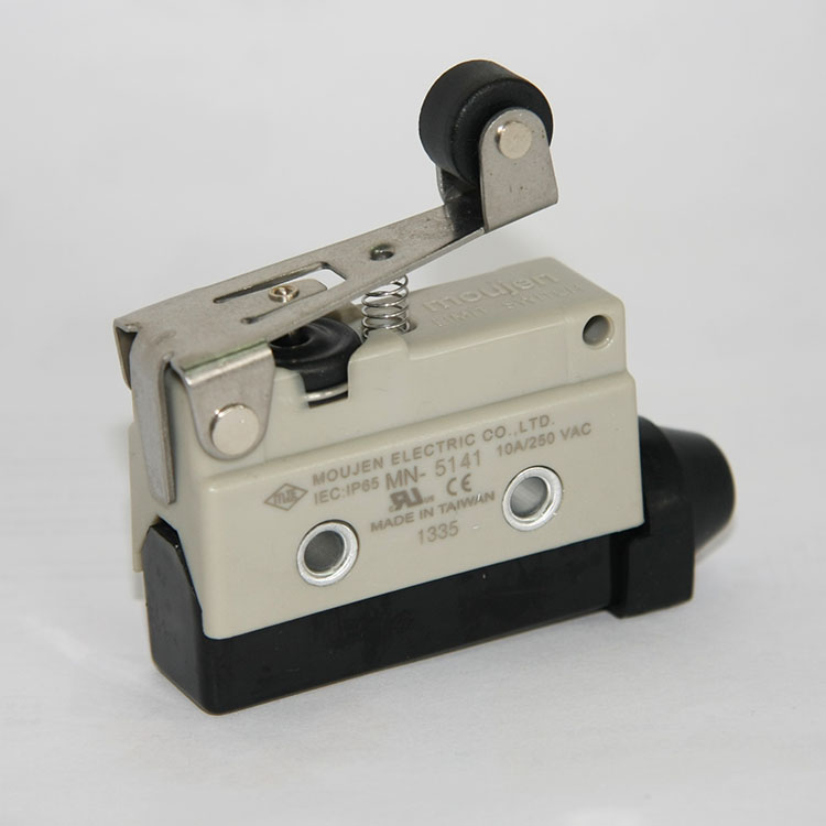MN-5141-1.JPG